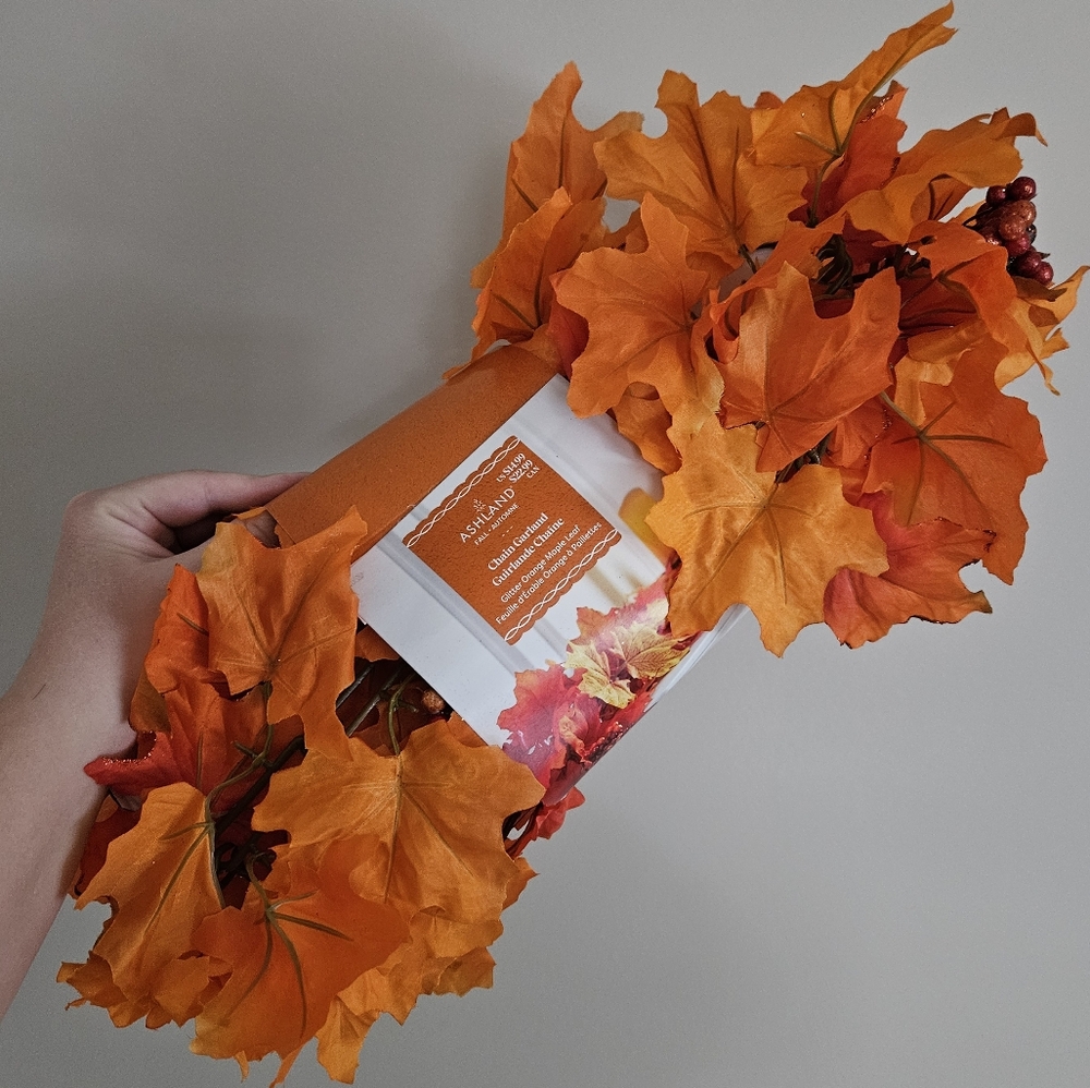 New 6ft. Glitter Orange Maple Leaf Chain Garland by Ashland for Fall‎ Decorating